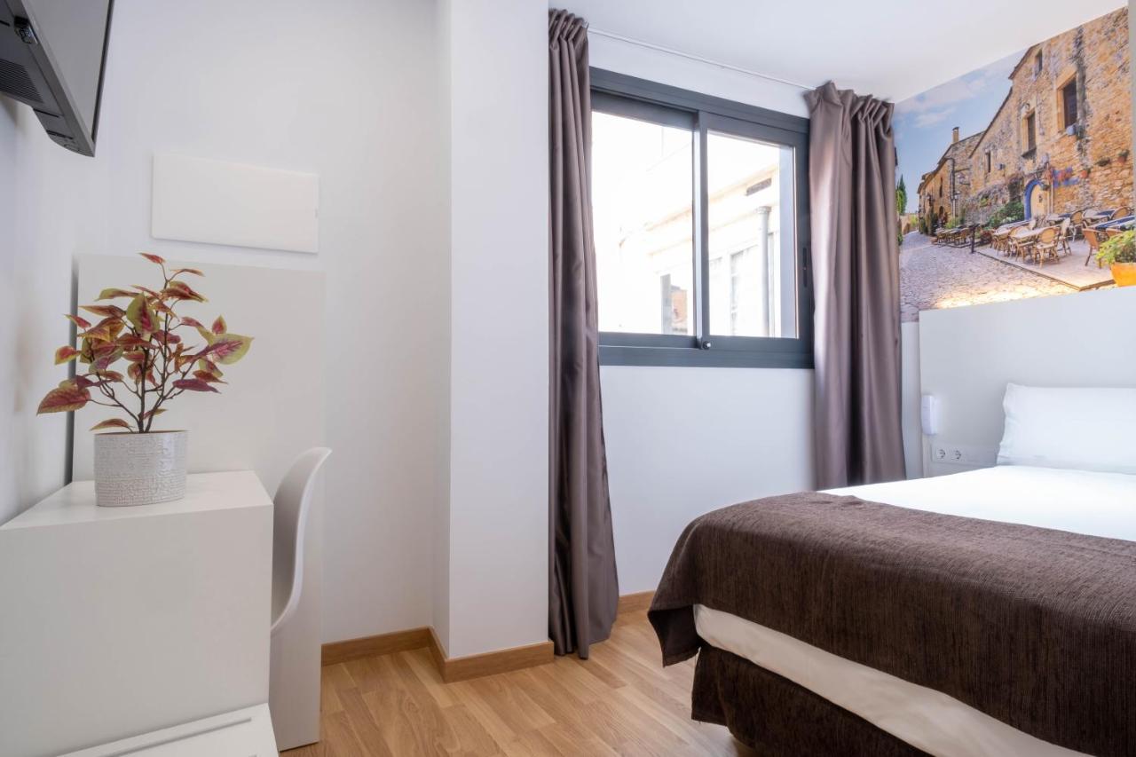 Hotel Bestprice Girona Eksteriør bilde