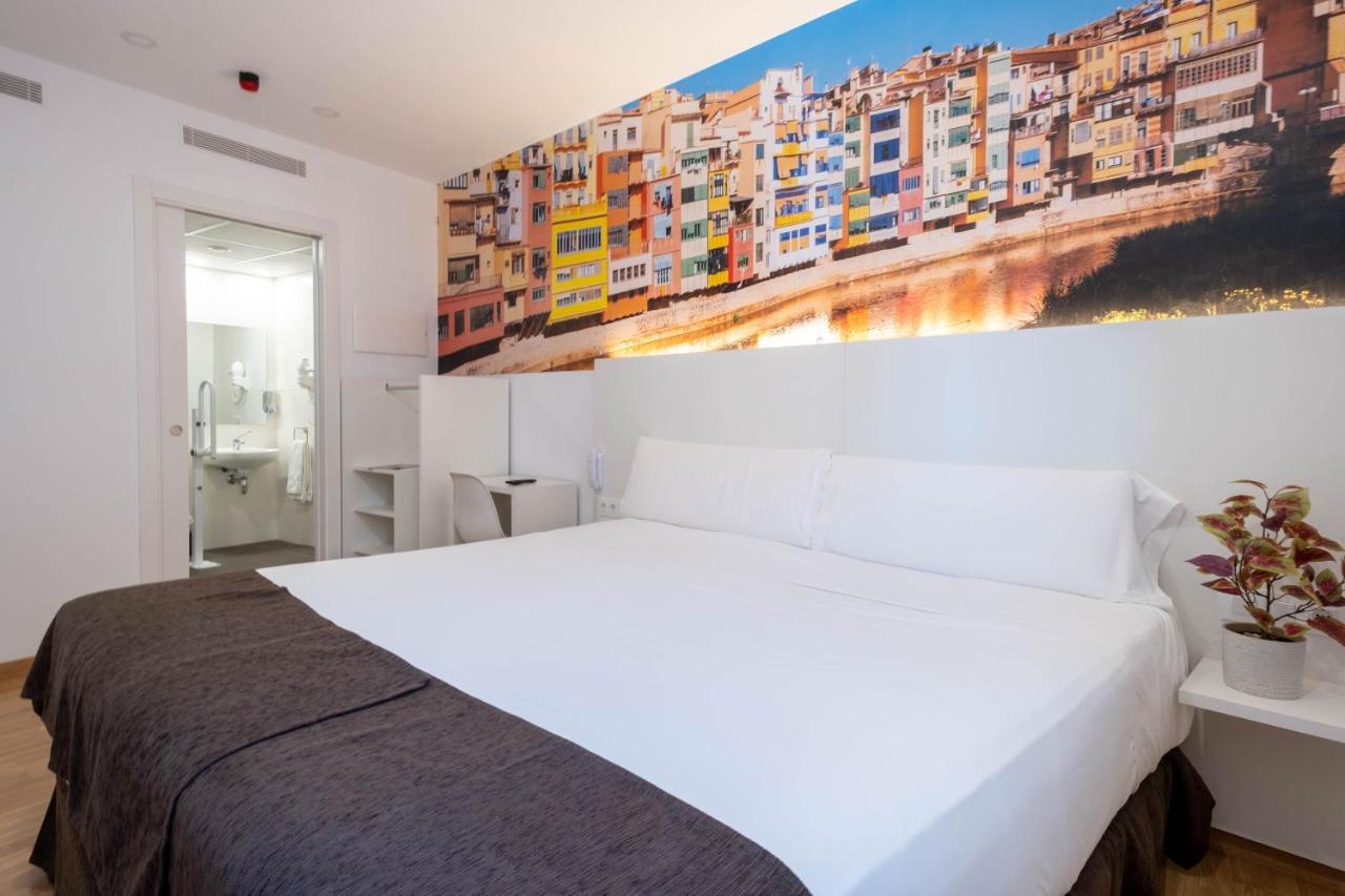 Hotel Bestprice Girona Eksteriør bilde