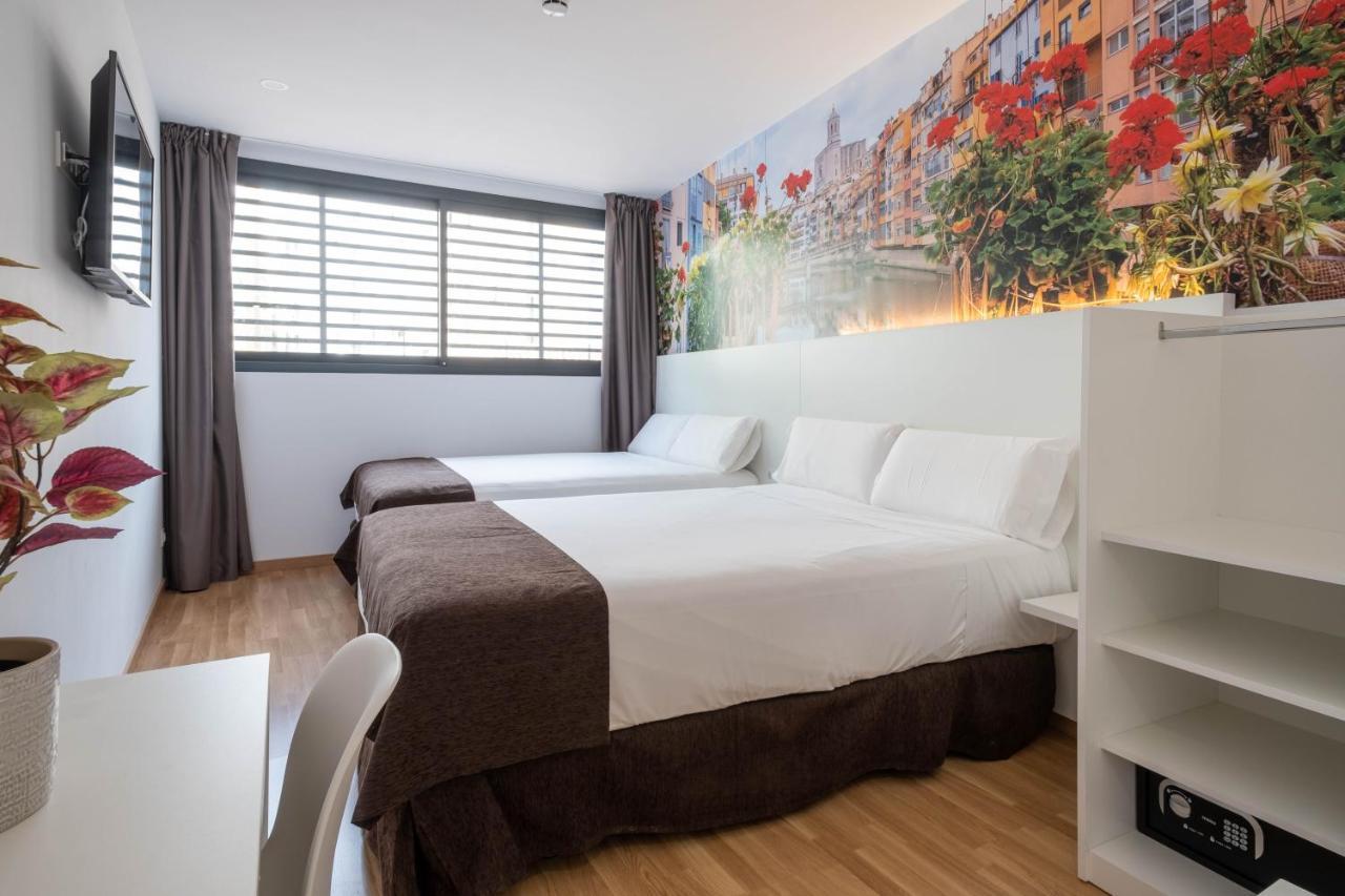 Hotel Bestprice Girona Eksteriør bilde